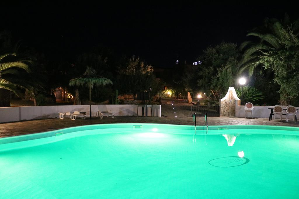 Il Castello Hotel Villaputzu Exterior photo